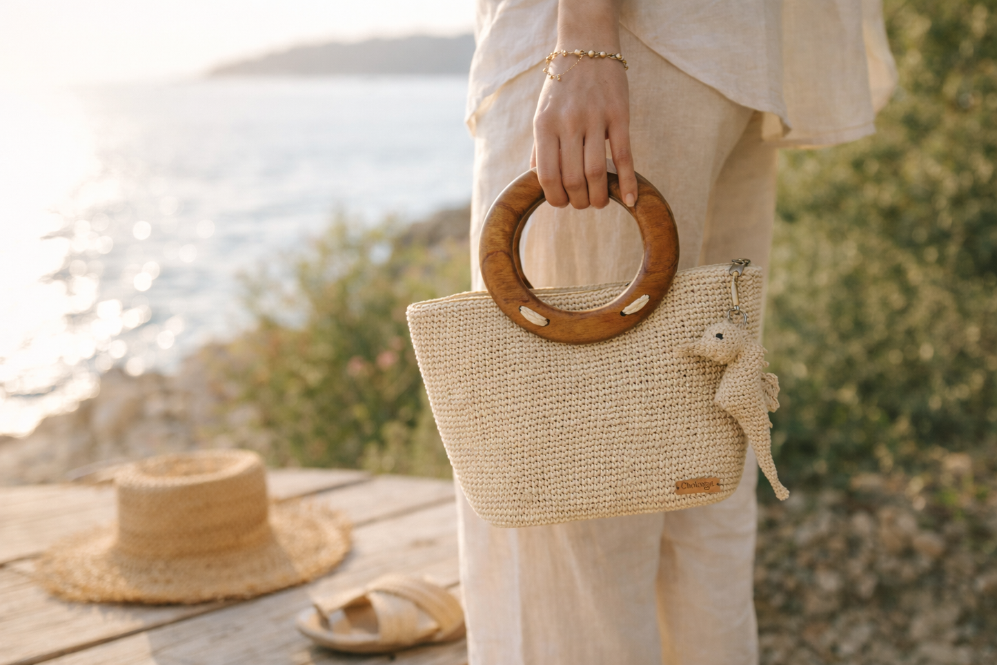 Handwoven Straw Tote Bag with Wooden Handle – Sustainable Artisan Luxury