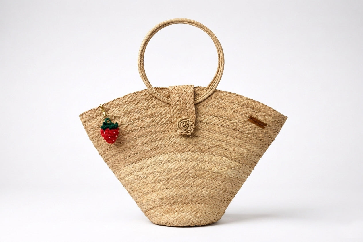 Toquilla Straw Fan Shape Handbag – Handwoven Artisan Purse with Wooden Handle, Summer Straw Bag, Ecuador Handmade Bag